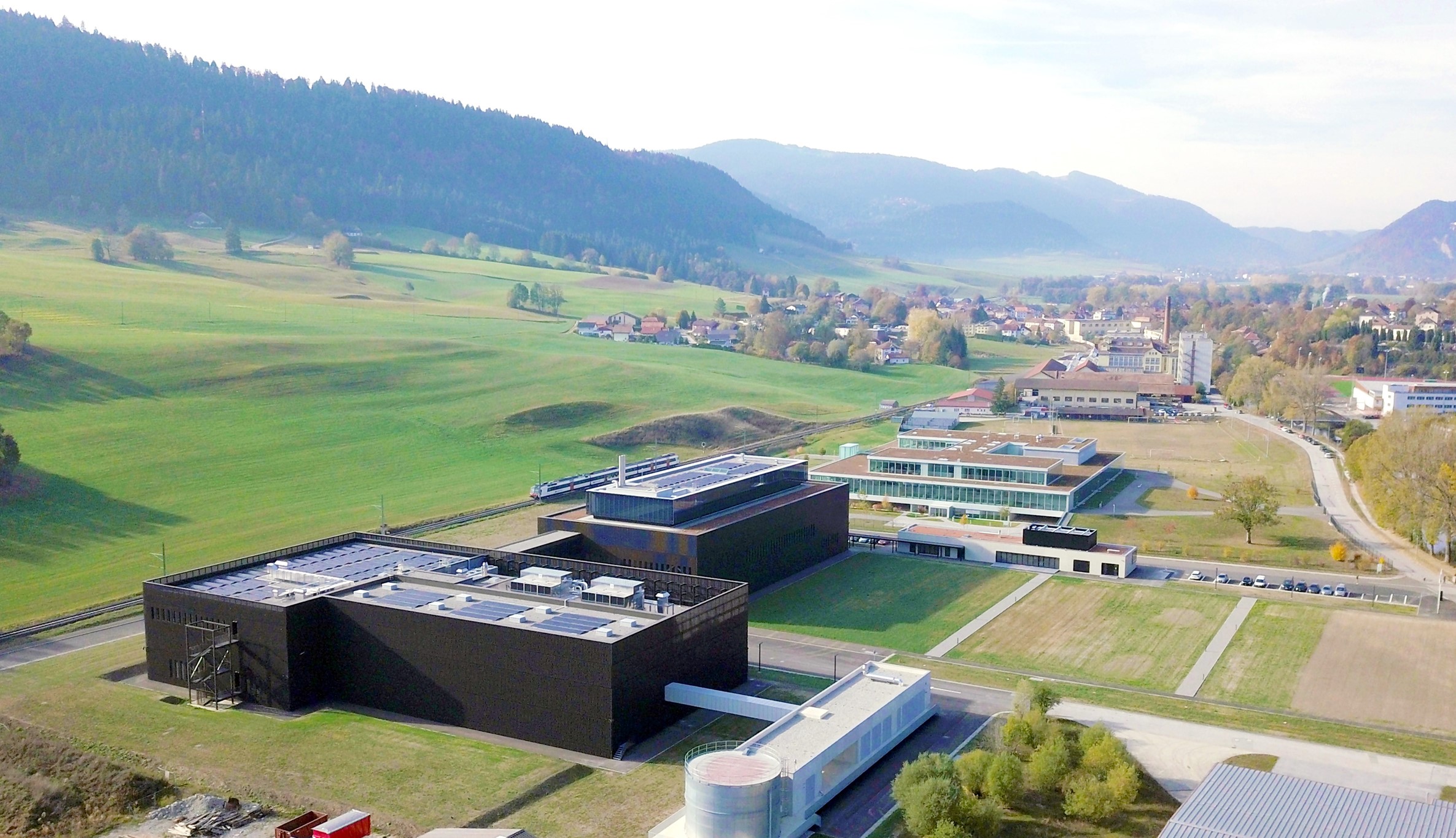 配图 Switzerland, Couvet site.jpg